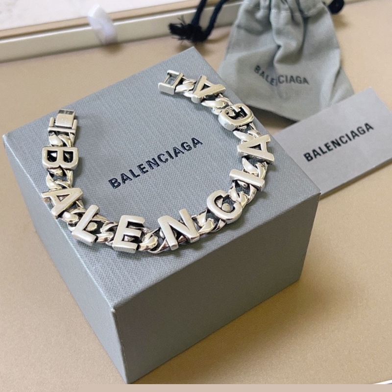Ba*len*cia*ga bracelets